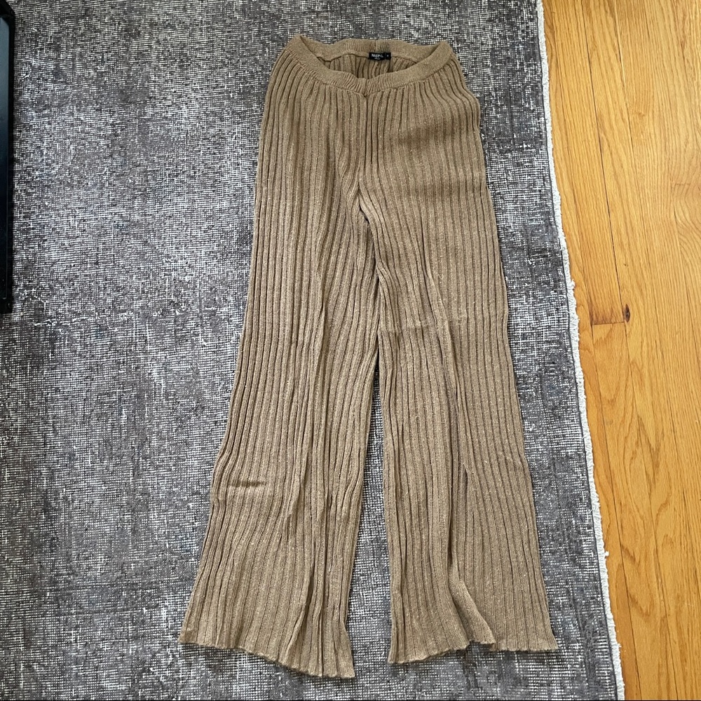 Nasty Gal / knit co-ord set - Picture 2 of 4
